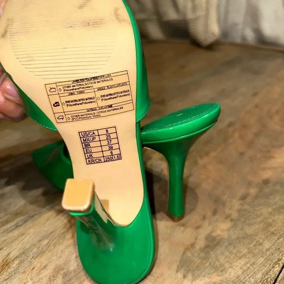 Forever 21 Heels size 8 - Picture 4 of 4